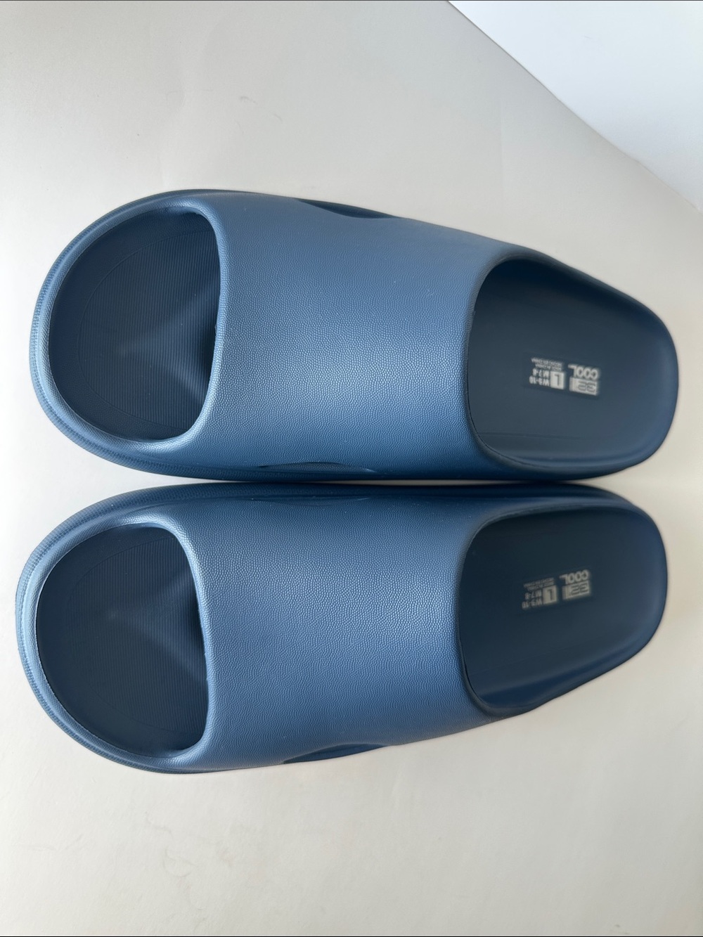 Slides Navy Unisex Size L W9-10 / M7-8 Ultra Soft EVA. 32 Degrees Cool. - Picture 3 of 14